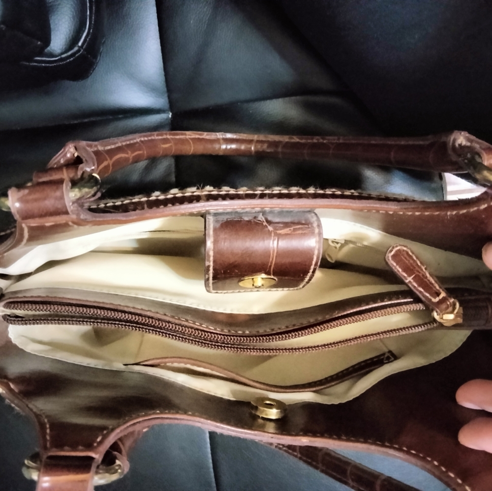 Purse - Picture 3 of 6